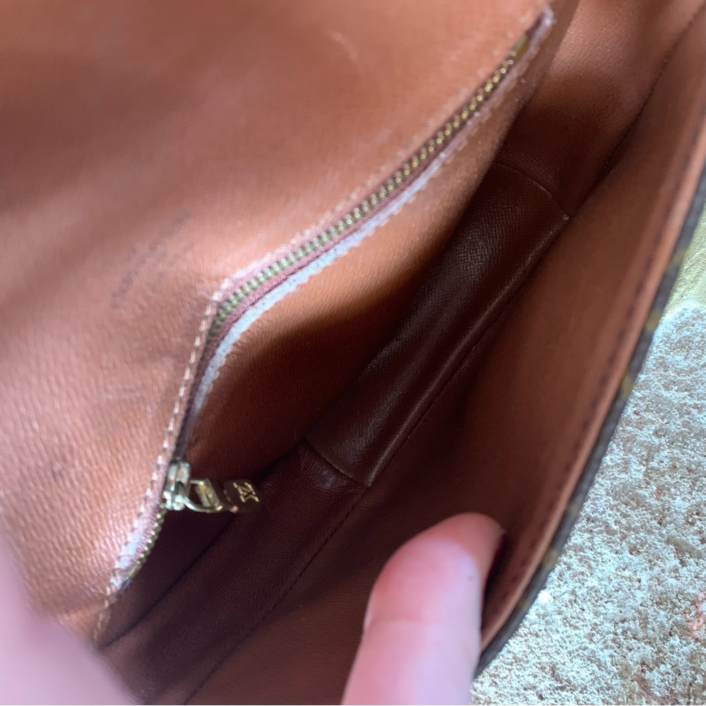 Louis Vuitton | Authentic LV Monogram | Chantilly PM | Crossbody Saddle Bag - Picture 7 of 16